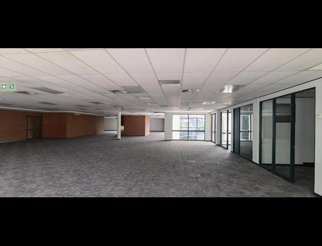 BUSINESS PROPERTY TO RENT IN PERSEQUOR